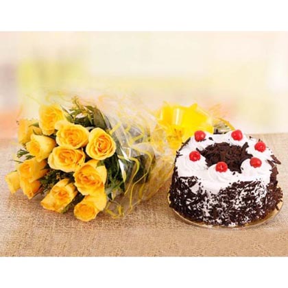 Combo of beautiful roses and tasty cake