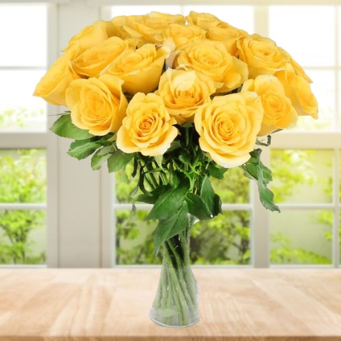 Bunch of 18 Yellow Roses in Crepe