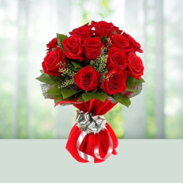Red roses flowers bouquet